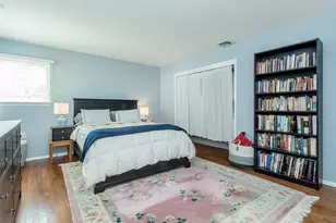 1 Deusenberg Dr, East Norwich, NY 11732 - Photo 25