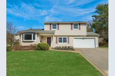 1 Deusenberg Drive, East Norwich, NY 11732 - Photo 1