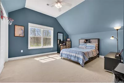 2 Holly Crescent, Hopewell Junction, NY 12533 - Photo 23