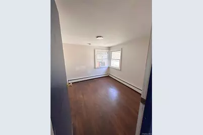 451 E Main Street, Jefferson Valley, NY 10535 - Photo 17