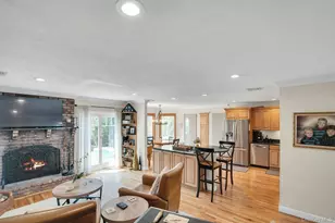 44 McCulloch Dr, Dix Hills, NY 11746 - Photo 19