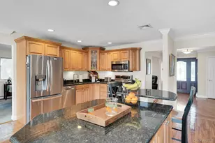 44 McCulloch Dr, Dix Hills, NY 11746 - Photo 25