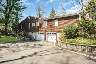 44 McCulloch Drive, Dix Hills, NY 11746 - Photo 45