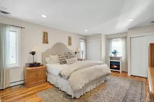 44 McCulloch Dr, Dix Hills, NY 11746 - Photo 33