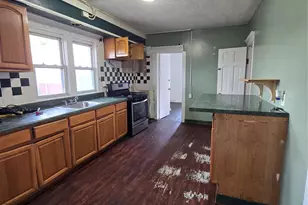 142-62 Bascom Ave, Jamaica, NY 11436 - Photo 7