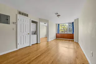 31-18 Union St, Flushing, NY 11354 - Photo 3