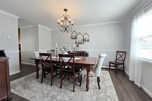 29 Loebel St, Selden, NY 11784 - Photo 7