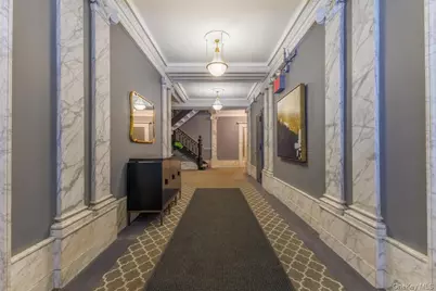 15 E 10th Street #4A, New York, NY 10003 - Photo 3