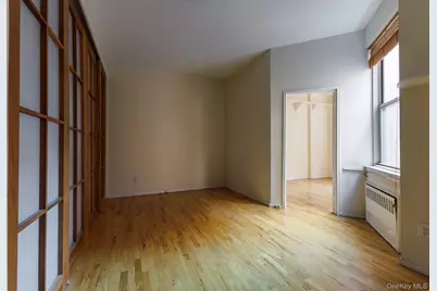 15 E 10th Street #4A, New York, NY 10003 - Photo 13