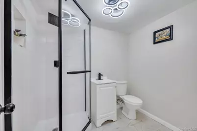 167 Westwood Drive, Brentwood, NY 11717 - Photo 17