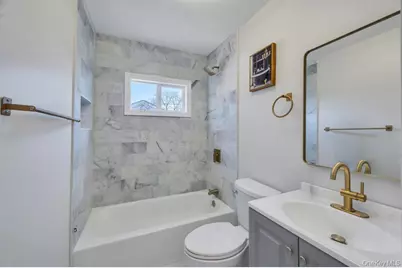 167 Westwood Drive, Brentwood, NY 11717 - Photo 9