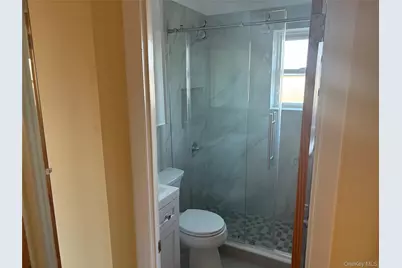 2158 Edenwald Avenue, Bronx, NY 10466 - Photo 9