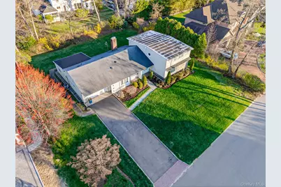 5 Fieldstone Lane, Great Neck, NY 11020 - Photo 25