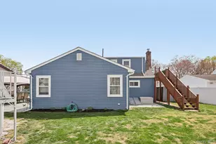 1326 4th St, West Babylon, NY 11704 - Photo 41