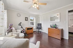 1326 4th St, West Babylon, NY 11704 - Photo 23