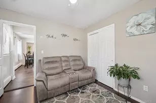 1326 4th St, West Babylon, NY 11704 - Photo 15