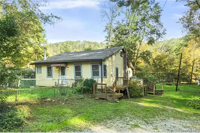 4 First Street, Godeffroy, NY 12729 - Photo 3