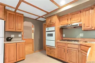 4 1st St, Godeffroy, NY 12729 - Photo 21