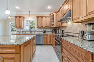 90 Caiola Ct, Greenport, NY 11944 - Photo 13