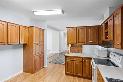 638 Fresh Pond Avenue #343, Calverton, NY 11933 - Photo 15