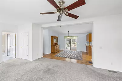 638 Fresh Pond Avenue #343, Calverton, NY 11933 - Photo 27