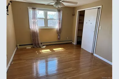 56 Waverly Avenue, Smithtown, NY 11787 - Photo 5