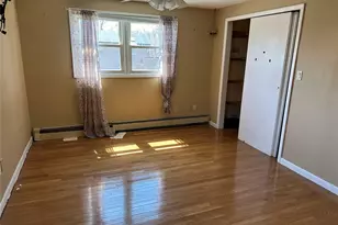 56 Waverly Ave, Smithtown, NY 11787 - Photo 5