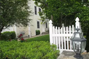 29 Carpenter Ave, Mount Kisco, NY 10549 - Photo 3