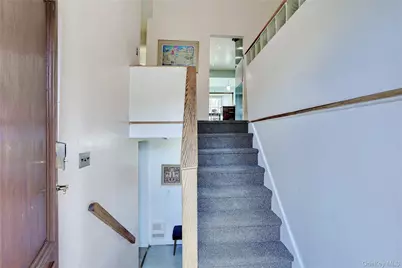 1 Forest Glen Court, Suffern, NY 10901 - Photo 3