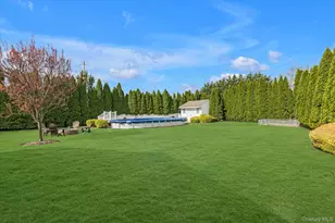 340 Woodbridge Ln, Jericho, NY 11753 - Photo 27