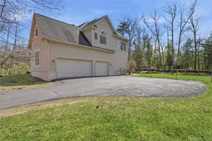 45 Tall Oaks Dr, Kingston, NY 12401 - Photo 45