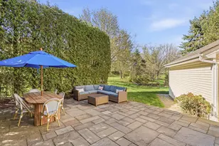 2 Legendary Cir, Rye Brook, NY 10573 - Photo 19