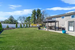 14 Celeste Ave, Holbrook, NY 11741 - Photo 7