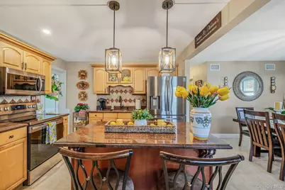 14 Celeste Avenue, Holbrook, NY 11741 - Photo 27