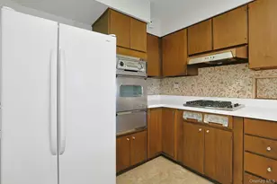 44 N Southgate Dr, Spring Valley, NY 10977 - Photo 9