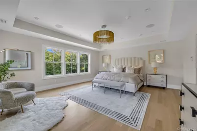 38 Cow Neck Road, Sands Point, NY 11050 - Photo 19