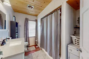 18 Dubois St, Port Jervis, NY 12771 - Photo 15