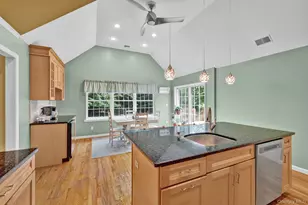 36 Front St, Mahopac, NY 10541 - Photo 17