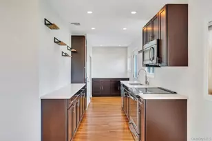 3685 Prairie Path, Bethpage, NY 11714 - Photo 3