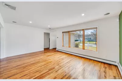 3685 Prairie Path, Bethpage, NY 11714 - Photo 11