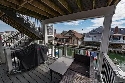 912 Pacific Street, Lindenhurst, NY 11757 - Photo 19