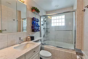 912 Pacific St, Lindenhurst, NY 11757 - Photo 9