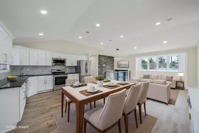 33 Hinton Avenue, Babylon, NY 11702 - Photo 43