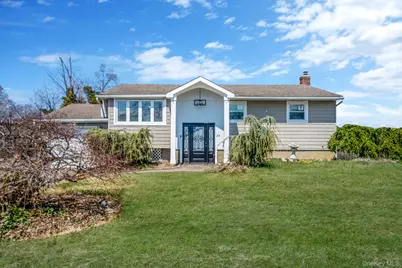 33 Hinton Avenue, Babylon, NY 11702 - Photo 1