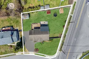 33 Hinton Ave, Babylon, NY 11702 - Photo 11