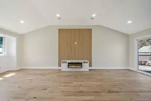 33 Hinton Ave, Babylon, NY 11702 - Photo 35