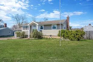 33 Hinton Ave, Babylon, NY 11702 - Photo 7