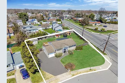 33 Hinton Avenue, Babylon, NY 11702 - Photo 9