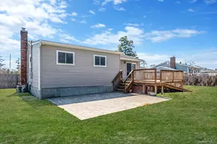 33 Hinton Ave, Babylon, NY 11702 - Photo 15