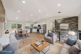 33 Hinton Ave, Babylon, NY 11702 - Photo 39